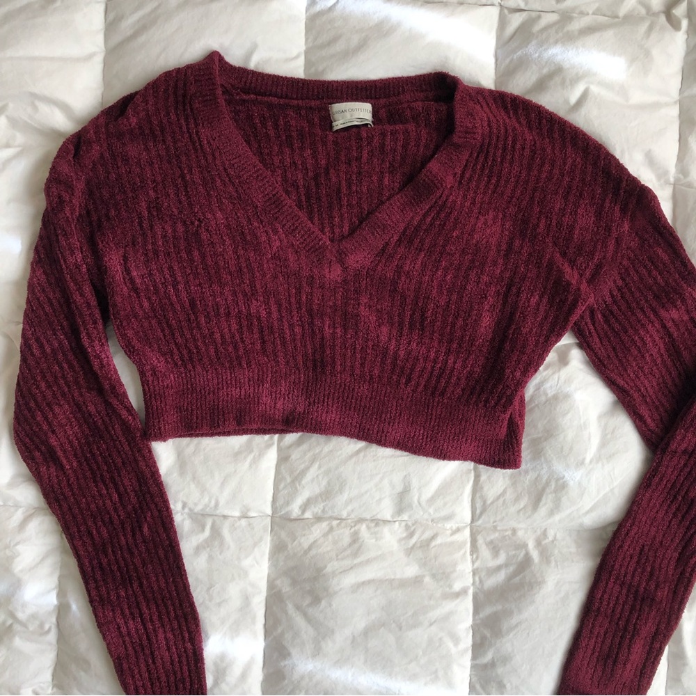 urban outfitters cropped sweater